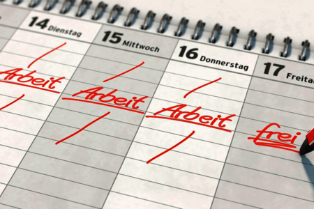 Die 4-Tage-Woche als Schlüssel zu höherer Produktivität und zufriedeneren Mitarbeitern